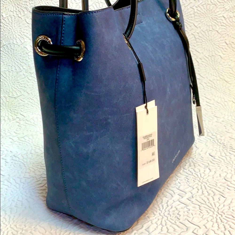 💙💙NWT Calvin Klein Gabrianna Tote💙💙